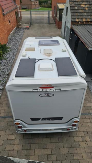 2 x zonnepaneel.  Controleer EPEVER.  beschikbaar voor biedingen