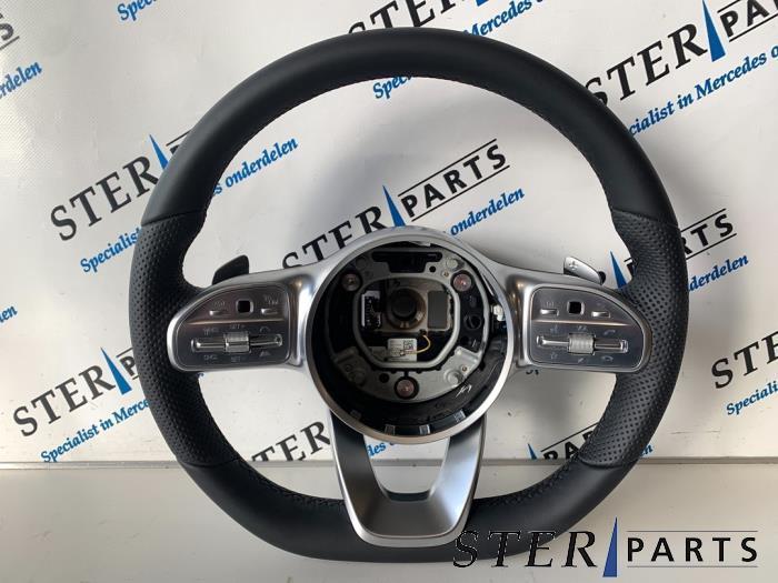 Volant d'un Mercedes E-Klasse, Autos : Pièces & Accessoires, Commande, Mercedes-Benz, Neuf, 12 mois de garantie, Enlèvement ou Envoi