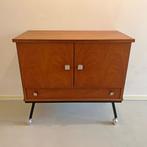 Vintage kastje op wieltjes, Huis en Inrichting, Ophalen, Gebruikt, Metaal, Vintage
