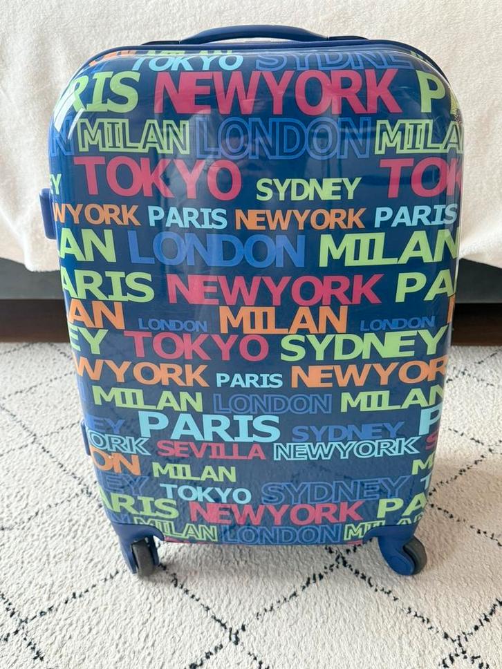 Reiskoffer, Handtassen en Accessoires, Koffers, Gebruikt, 50 tot 60 cm, 35 tot 45 cm, Slot, Uitschuifbare handgreep, Wieltjes