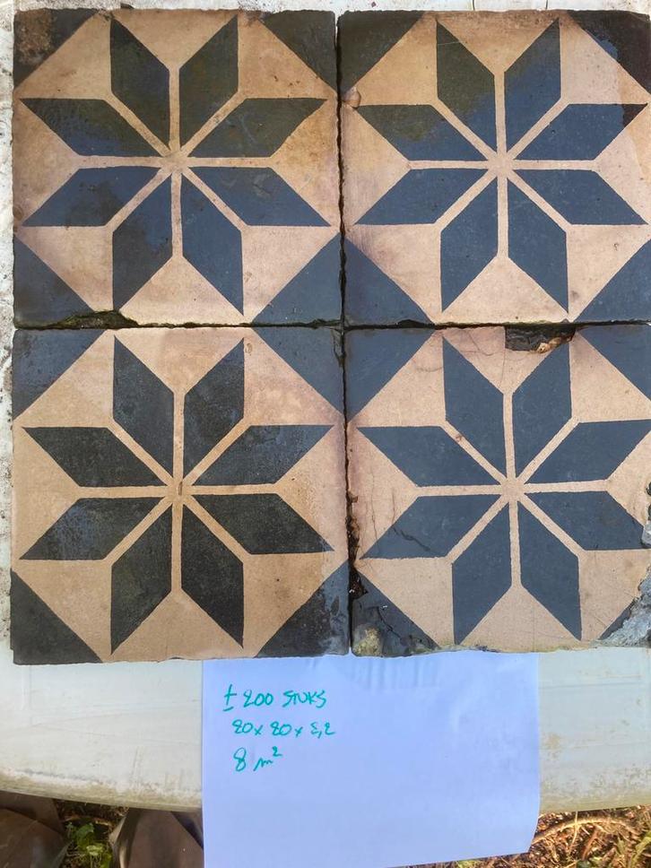 Verschillende oude tegels 20 X 20 ZONDER CEMENTRESTEN, Doe-het-zelf en Bouw, Tegels, Gebruikt, Ophalen