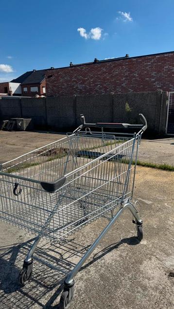 Trolleymatic 2 winkelwagens 33 stuks beschikbaar voor biedingen