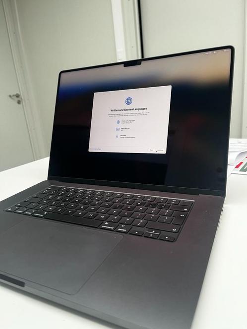Mac Book Pro 2024, Computers en Software, Apple Desktops, Zo goed als nieuw, iMac Pro, SSD, 64 GB of meer, Ophalen