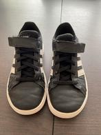 Adidas 31 sneakers, Ophalen, Zo goed als nieuw