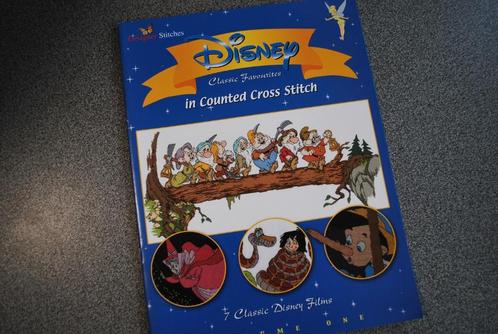 Borduurpatronen Disney kruissteek verschillende personages, Hobby & Loisirs créatifs, Broderie & Machines à broder, Comme neuf