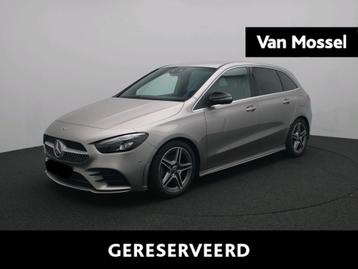 Mercedes-Benz B-klasse 180 AMG LINE + CARPLAY + SENSOREN + C beschikbaar voor biedingen