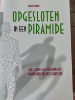 Peter Toonen - Opgesloten in een piramide, Ophalen of Verzenden, Nieuw, Peter Toonen