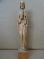 Art populaire vintage Jésus statue Sacré-Cœur Italie 14cm, Comme neuf, Image, Enlèvement ou Envoi, Christianisme | Catholique