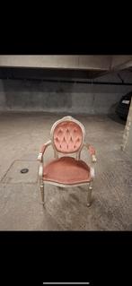 Antieke stoel, Ophalen