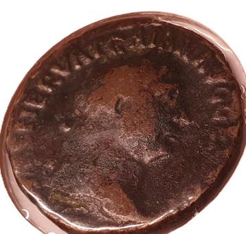 Romeinse munt keizer Trajanus beschikbaar voor biedingen