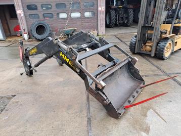 in oplader en cabine  beschikbaar voor biedingen