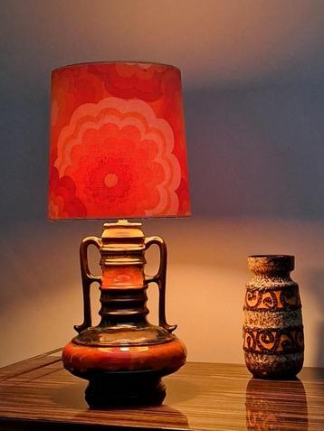 Lampe de table en céramique Fal lava Walter Gerhards vintage