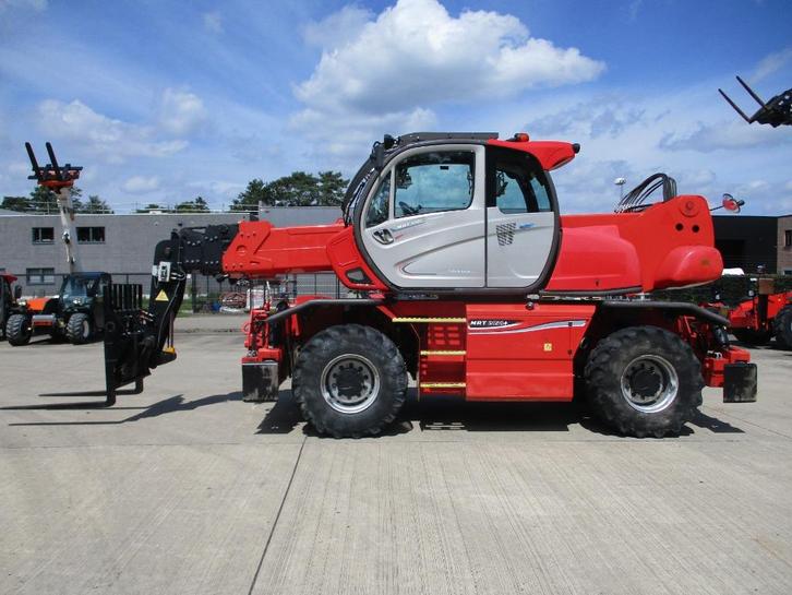 Roterende verreiker Manitou MRT 2150+ (002), Zakelijke goederen, Machines en Bouw | Industrie en Techniek, Ophalen