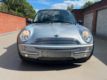 Mini One 1.6 essence BWJ 2002 approuvée pour la vente, Cuir, Argent ou Gris, Berline, Particulier