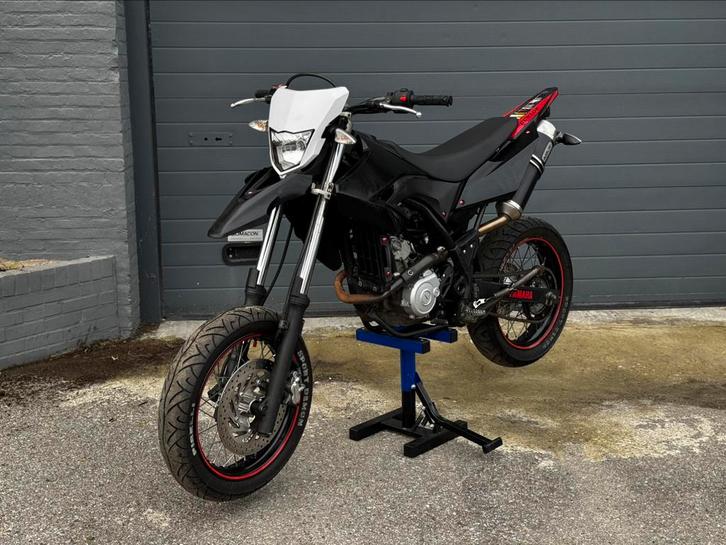 YAMAHA WR125R Arrow uitlaat, Motoren, Motoren | Yamaha, Bedrijf, SuperMoto, 11 kW of minder, 1 cilinder, Sportuitlaat, Ophalen