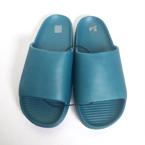 Heren slippers effen groen 44, Kleding | Heren, Schoenen, Nieuw, Slippers, Overige kleuren, Verzenden