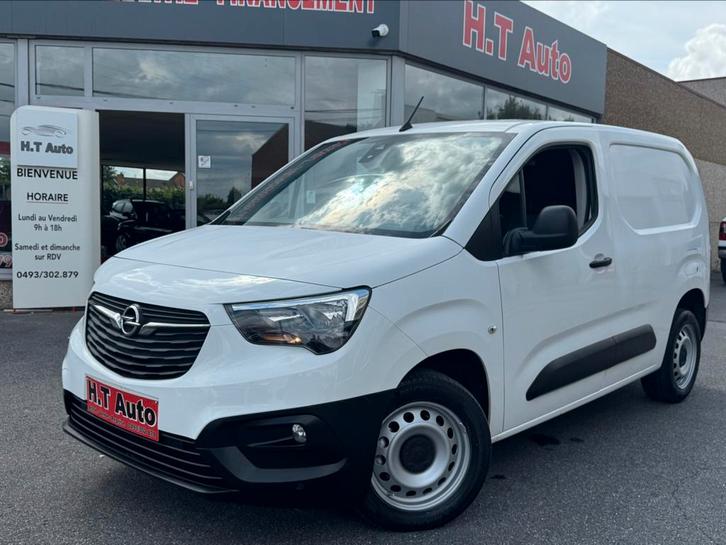 Opel combo 1.5 d/utiliteit/airco/euro6d/2-zitters/garantie, Auto's, Bestelwagens en Lichte vracht, Bedrijf, Te koop, Adaptieve lichten
