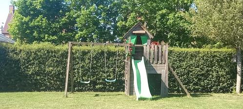 Speelhuis Wickey met 2 schommels en glijbaan, Kinderen en Baby's, Speelgoed | Buiten | Speeltoestellen, Zo goed als nieuw, Glijbaan