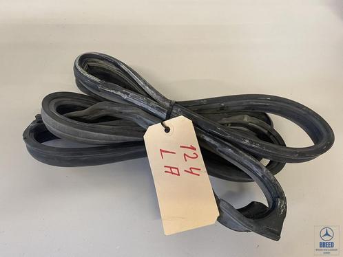Deurrubber linksachter voor Mercedes-Benz W124 sedan, Auto-onderdelen, Carrosserie, Mercedes-Benz, Gebruikt, Ophalen of Verzenden