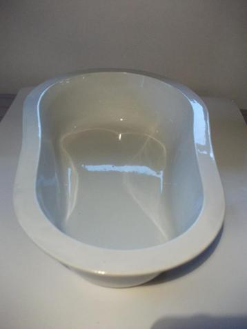 Bidet ancien en porcelaine Sarreguemines et Digoin