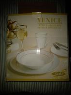 Service 4 personnes, Enlèvement ou Envoi, Comme neuf