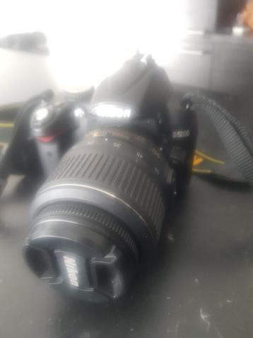 Geweldige NIKON D5000-camera beschikbaar voor biedingen