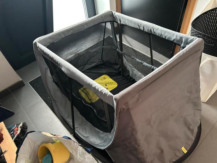 Aeromoov buitenbox, Kinderen en Baby's, Babywiegjes en Ledikanten, Gebruikt, Reisbedje, Ophalen
