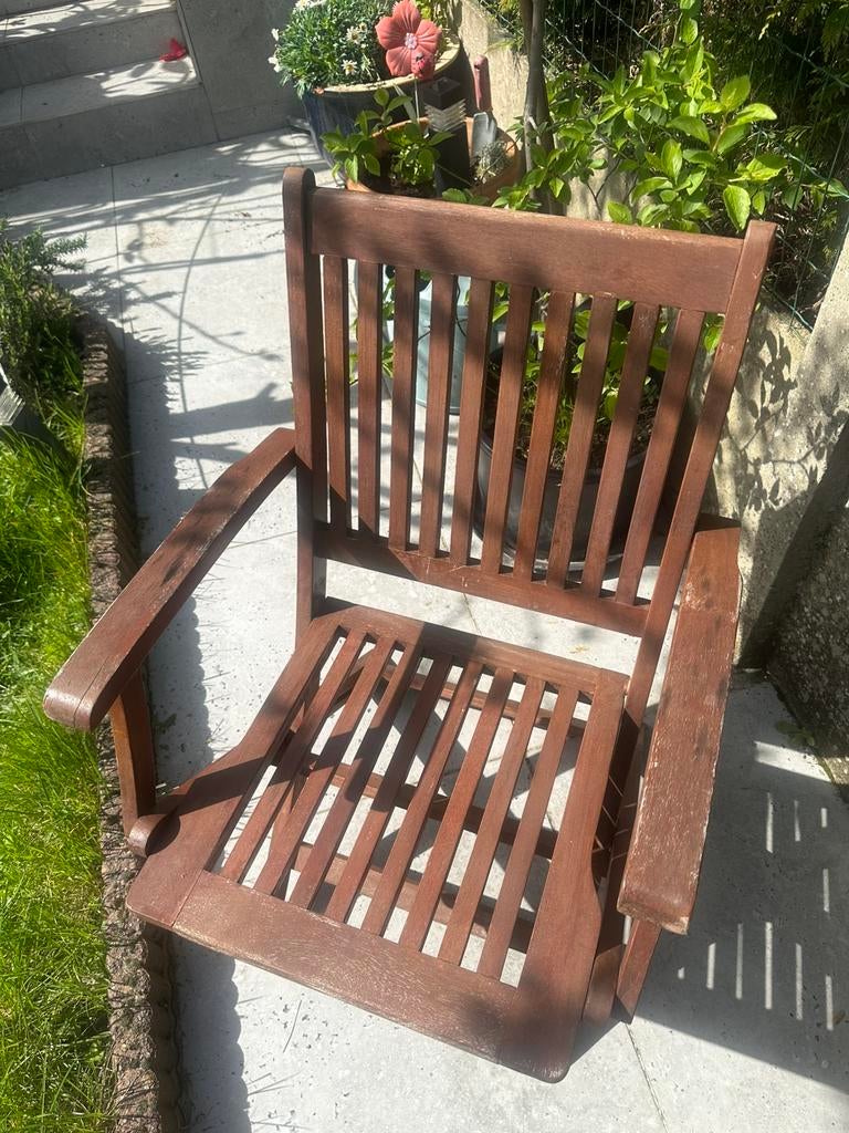 Lot 2 chaises en teck avec accoudoirs, Enlèvement, Utilisé, Bois, Pliant