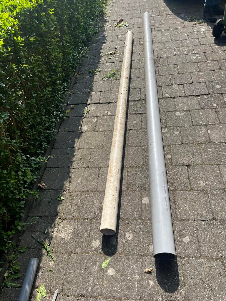 Gratis PVC buizen, Bricolage & Construction, Tuyaux & Évacuations, 80 mm ou plus, 2 à 4 mètres, Comme neuf, Enlèvement