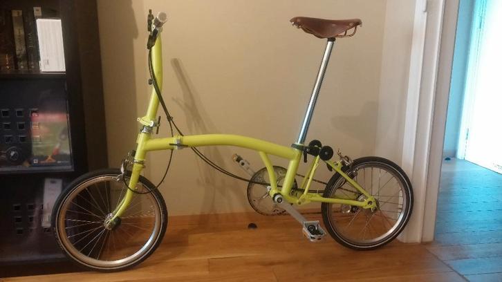 Vélo Brompton 3 vitesses (état neuf), Vélos & Vélomoteurs, Vélos | Vélos pliables, Comme neuf, Brompton, 14 à 16 pouces, Totalement pliable