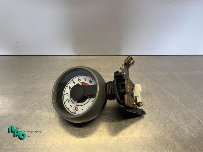 Tachomètre d'un Toyota Aygo (Aygo 05-), -, 3 mois de garantie, Toyota, Utilisé