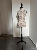 Paspop vrouw, Ophalen, Zo goed als nieuw, Paspop