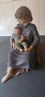 Beeld Elisa,moeder met zoon, Ophalen