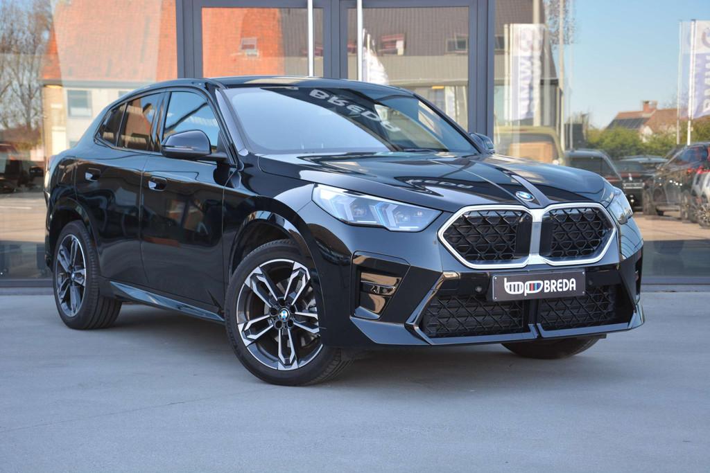 BMW X2 sDrive20i M-Sport/ACC/HUD/360CAM/Keyless (bj 2025), Auto's, BMW, USB, X2, Zwart, Leder