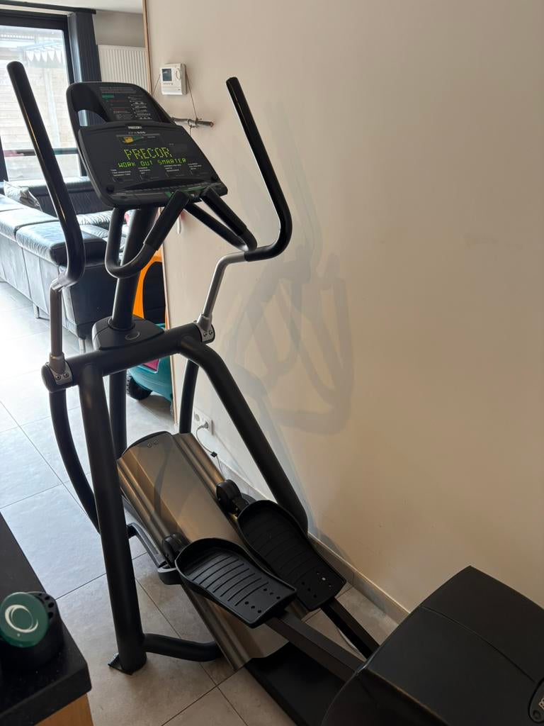 Vélo elliptique Precor EFX - appareil professionnel, Enlèvement, Comme neuf, Vélo elliptique