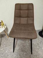 2 bruine stoelen - 4 witte stoelen Xooon - € 15 per stuk, Huis en Inrichting, Stoelen, Ophalen, Gebruikt