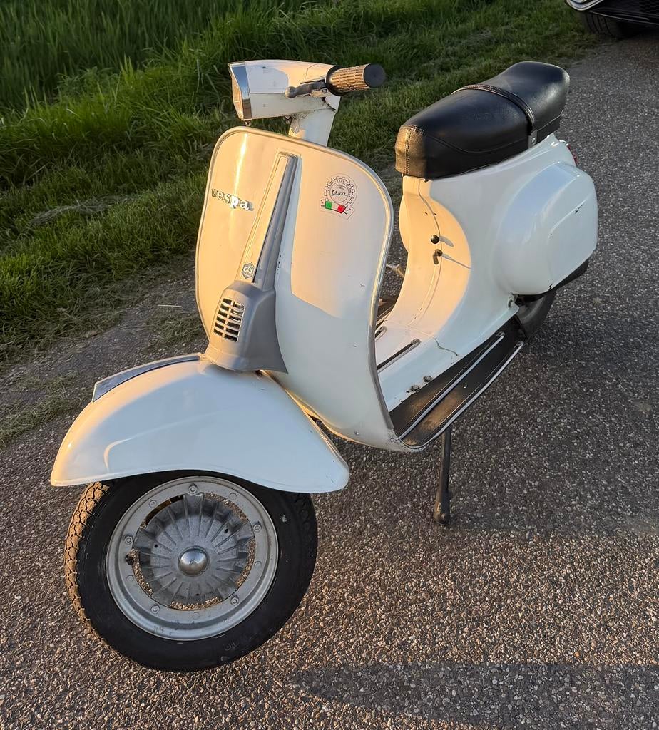 Vespa 50 Special I 1973 I Handschakel (3) I Geel Kenteken, Vélos & Vélomoteurs, Scooters | Vespa, Enlèvement ou Envoi, Comme neuf