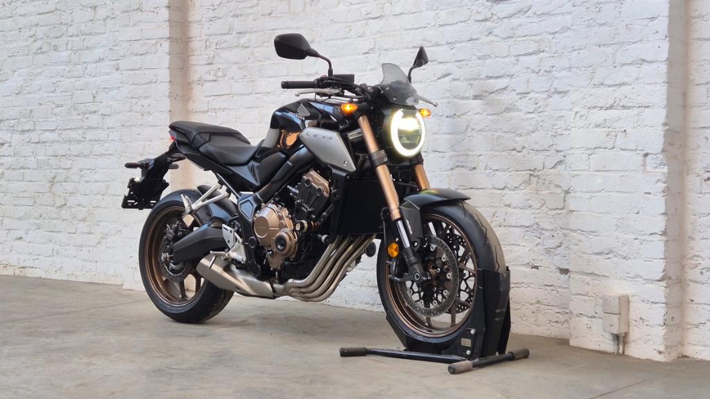 Manette de vitesse rapide ABS Honda CB650R @motomobilia, Motos, Motos | Honda, Entreprise, Naked bike, plus de 35 kW, 4 cylindres