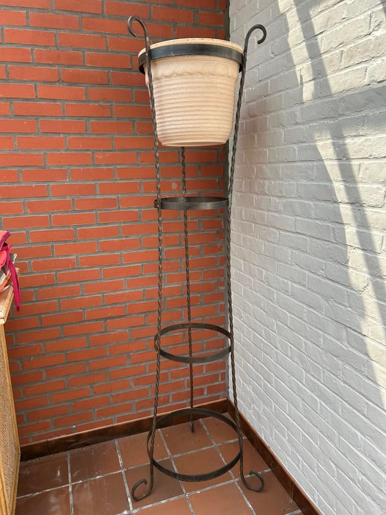 Planten staander, Ophalen, Zo goed als nieuw