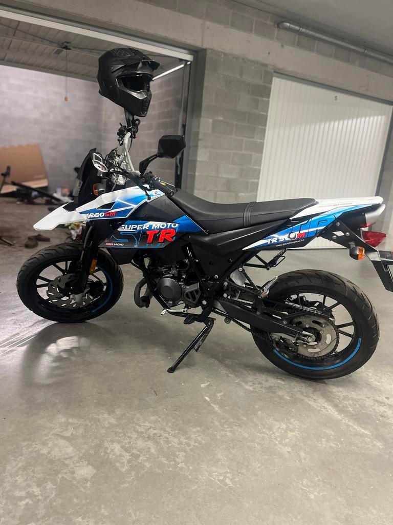 Brommer 50cc, Fietsen en Brommers, Brommers | Derbi, Ophalen, Zo goed als nieuw