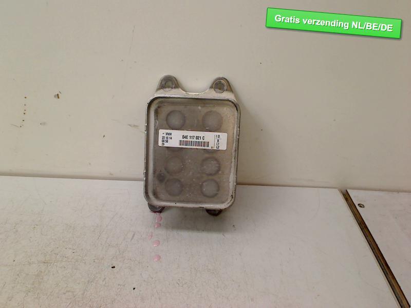 REFROIDISSEUR HUILE Passat Variant (3G5) (04e117021c), Utilisé, De Bloemendaal 21 21
5221 EB  'S HERTOGENBOSCH, NL, Info@123Parts.nl