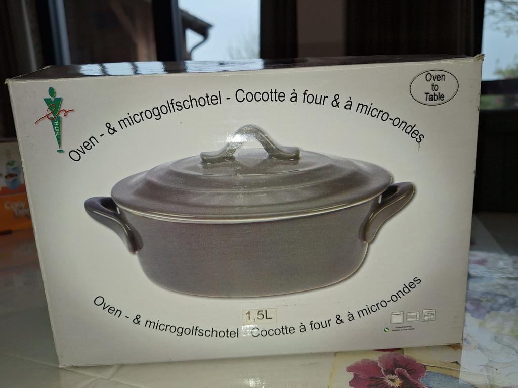 Ovenschaal 1.5 l met deksel, Ophalen