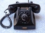 Oude Telefoon Ericson in Bakeliet met Draaischijf uit 1951, Enlèvement ou Envoi, Utilisé, Avec cadran rotatif