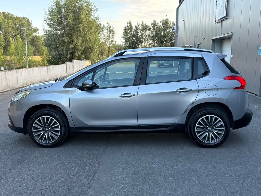 Peugeot 2008 1.2i Benzine 2016 Airco Gps Euro 6B, Auto's, Peugeot, Euro 6, Bedrijf, Handgeschakeld, 5 deurs