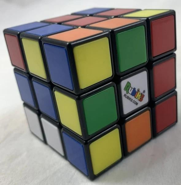 Spin Master Rubik's Cube 3x3 Originele Kubus Brainteaser, Verzenden, Minder dan 500 stukjes, Zo goed als nieuw, Rubik's of 3D-puzzel