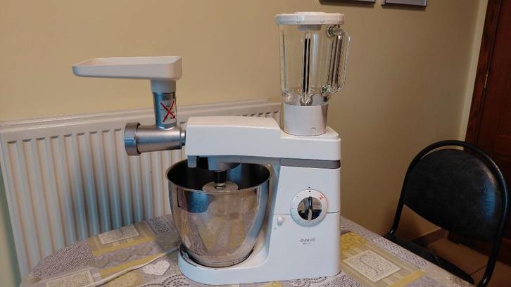 kenwood major, Elektronische apparatuur, Keukenmixers, Gebruikt, 4 liter of meer, 3 snelheden of meer, Ophalen