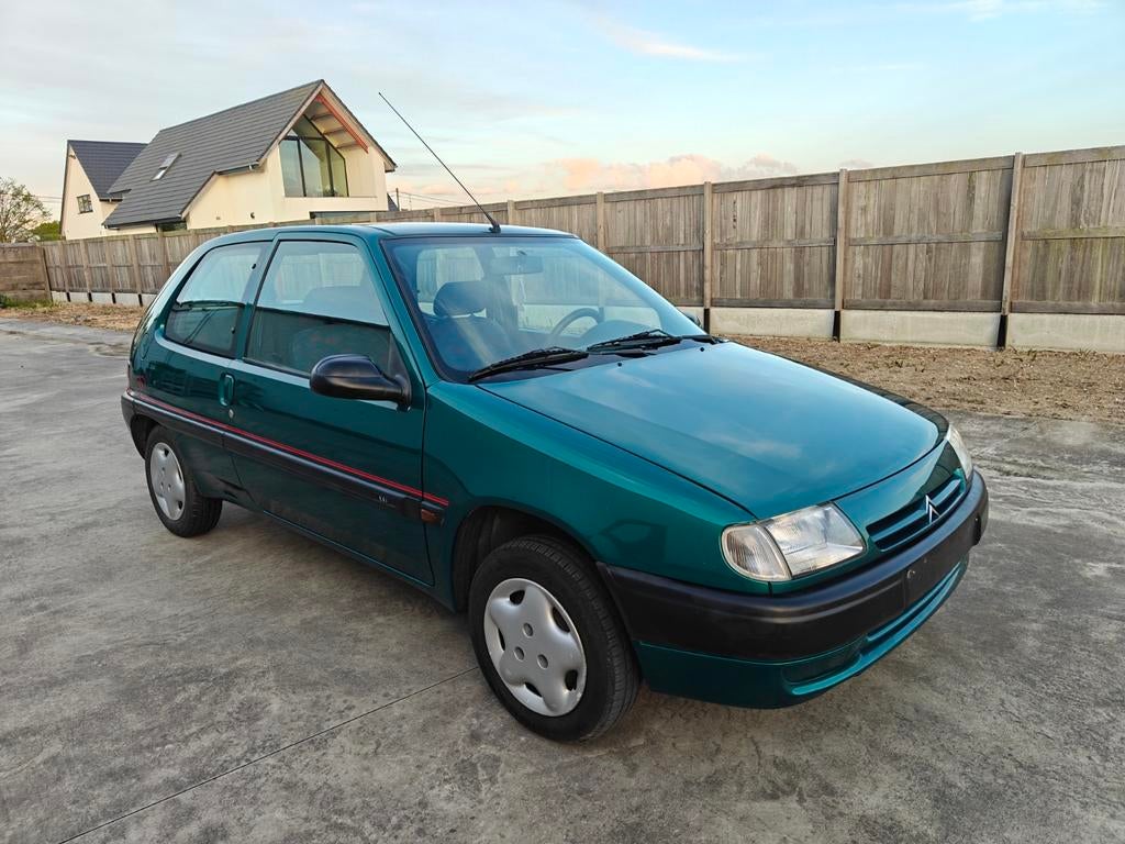 Praktisch nog nieuwe auto/gekeurd met carpass, Auto's, Saxo, Bedrijf, Stadsauto, Te koop