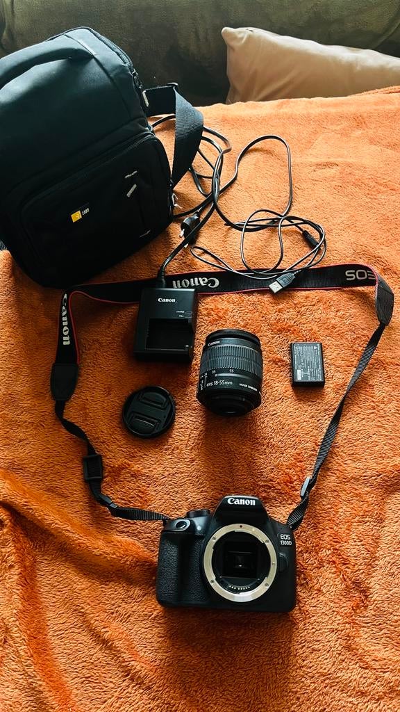 Canon eos 1300D, Audio, Tv en Foto, Fotocamera's Digitaal, Ophalen, Zo goed als nieuw, Canon