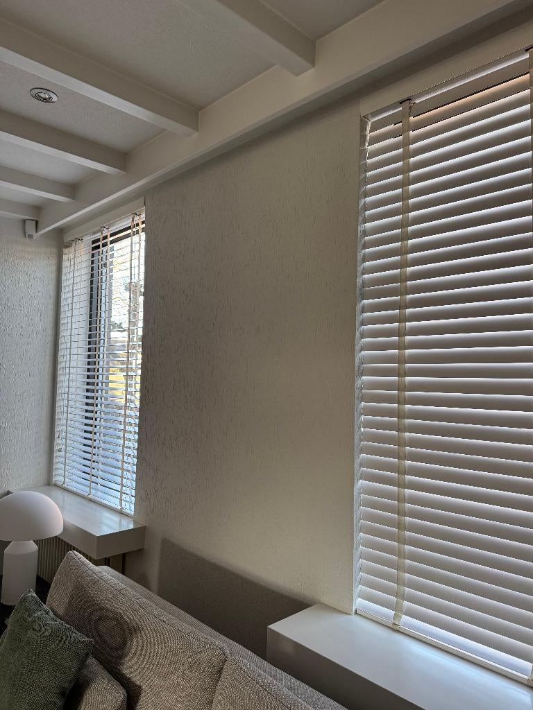 Jaloezieen, Huis en Inrichting, Stoffering | Gordijnen en Lamellen, Ophalen, Gebruikt, Wit