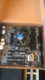 Moederbord + cpu, Computers en Software, Moederborden, Ophalen of Verzenden, Zo goed als nieuw, Intel
